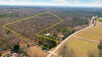 18.38 acres on Reed Creek Hwy and Tom Cobb Dr. has a lot to - Lake Acreage Sale Pending in Hartwell, Georgia