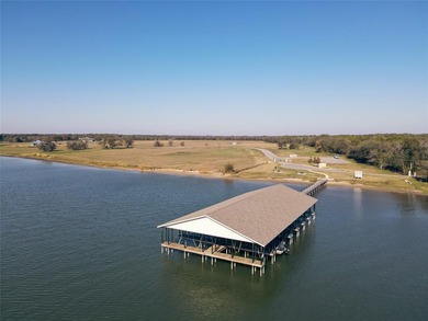 Lake Lot For Sale in Corsicana, Texas