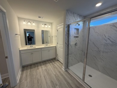 This home in the gated neighborhood of Waterbridge is brand new - photo 15