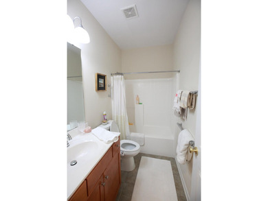 Nicely updated home in well desired area of the Grand Oaks - photo 22