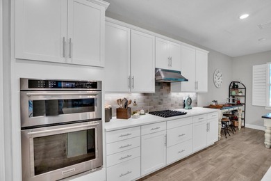 WOW!!! Like new 2022 smart energy-efficient home in Heron - photo 9