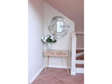 PRICED TO SELL !!! This stunning south facing 3-bedroom, 2-bath - photo 3