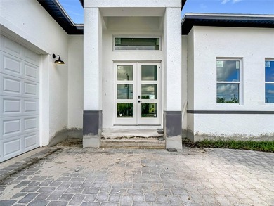 Welcome to your custom waterfront dream home opportunity in the - photo 5