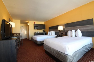 This studio unit at the Landmark Resort has an unobstructed - photo 6