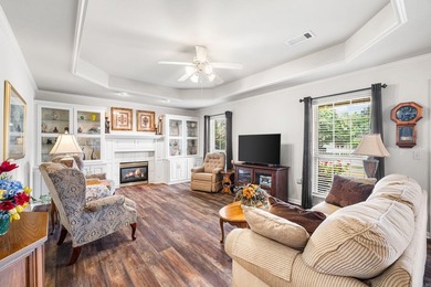 Welcome home to this beautifully maintained 2-bedroom, 2-bath - photo 7
