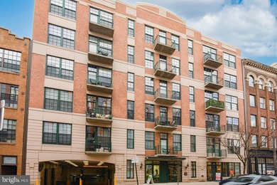 are opportunity to own a 2-bedroom + den residence at The - photo 1