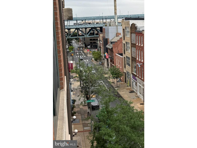 are opportunity to own a 2-bedroom + den residence at The - photo 9
