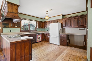 Nestled within a charming community on a beautiful, private 1 - photo 11