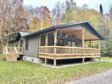 Round Lake - Delta County Home For Sale in Wetmore Michigan