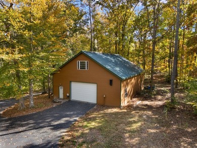 Discover this upscale home, beautifully situated on 2.27 acres - photo 14