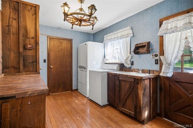 Nestled within a charming community on a beautiful, private 1 - photo 15