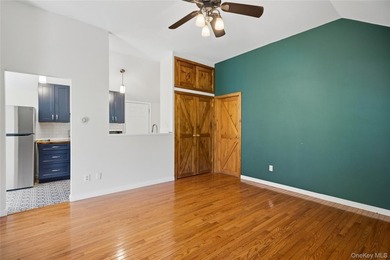Nestled within a charming community on a beautiful, private 1 - photo 20