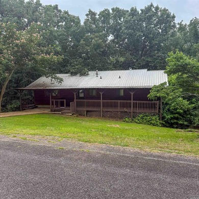 Seller is offering up to $10,000 in buyer concessions with the - photo 1