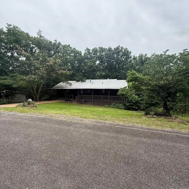 Seller is offering up to $10,000 in buyer concessions with the - photo 3