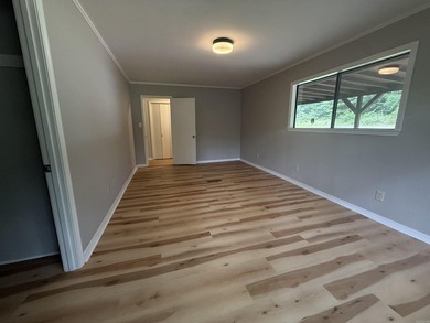 Seller is offering up to $10,000 in buyer concessions with the - photo 10