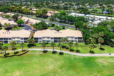 Beautiful first floor coach home centrally located in Boca Raton - photo 41