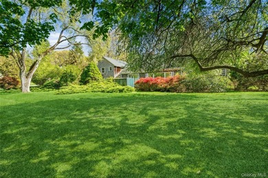 Nestled within a charming community on a beautiful, private 1 - photo 42