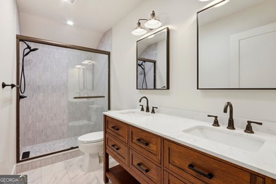 Superlative NEW CONSTRUCTION (w/ dock access) in the heart of - photo 46