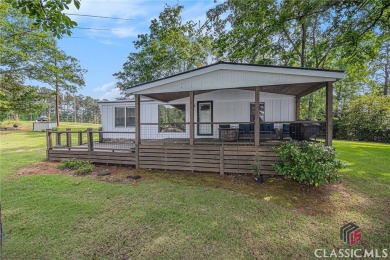 Lake Home For Sale in Sparta, Georgia