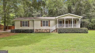 Lake Home For Sale in Newnan, Georgia