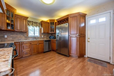 Expanded wide- line ranch set on a generous 75/150 property in - photo 11