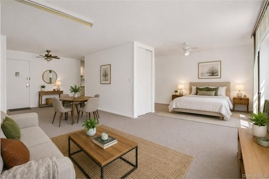 Welcome to this spacious and well-maintained co-op studio in the - photo 3