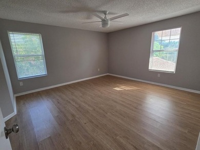 Beautiful 4-bedroom, 2.5-bath two-story lakefront home with a - photo 14