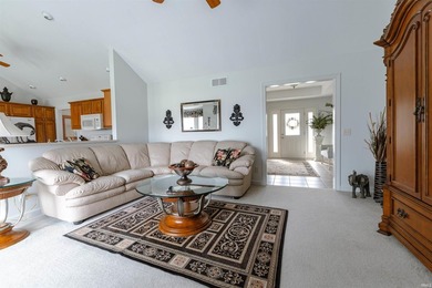 Welcome to this exceptionally well-kept home in the sought-after - photo 21