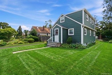 Unique Home in Lindy Village with Partial Dormer. Make This Your - photo 2
