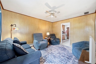 Unique Home in Lindy Village with Partial Dormer. Make This Your - photo 4