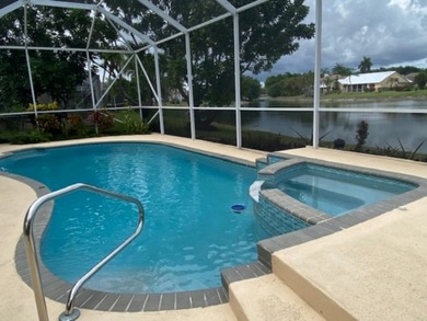Beautiful 4-bedroom, 2.5-bath two-story lakefront home with a - photo 26