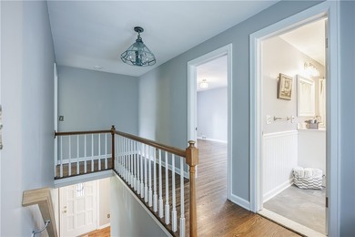 Welcoming & Classic, traditional center entrance colonial in the - photo 27