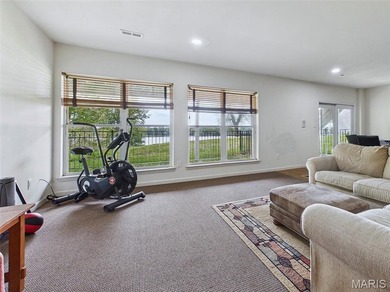 Nothing to do but move right in! This stunning stand-alone villa - photo 35