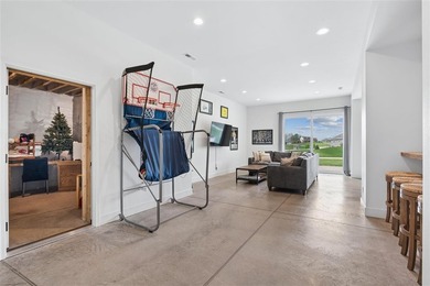 Luxury, efficiency & craftsmanship come together in this - photo 38