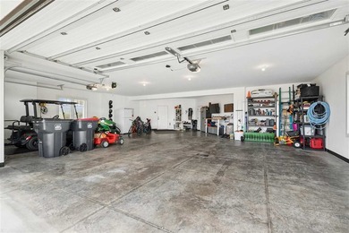 Luxury, efficiency & craftsmanship come together in this - photo 44