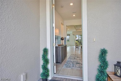 Designer-Furnished Luxury Living with Exceptional Indoor-Outdoor - photo 2