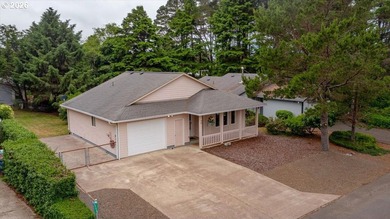 Welcome to 50 Pacific in beautiful Depoe Bay, Oregon! This - photo 3