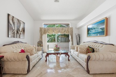 Welcome home to this well-maintained property, ideally located - photo 5