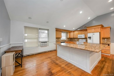 Opportunity awaits with this spacious open-concept ranch with - photo 8