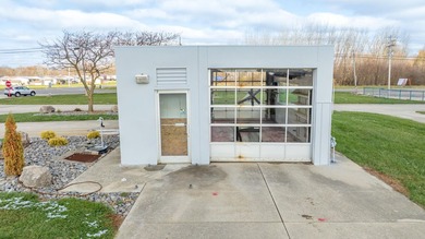 Seller-financing available to well-qualified buyers. Highly - photo 11