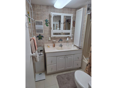 Move in ready home in a quiet community next to water and great - photo 12
