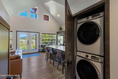 Stunning views are yours in this upscale Dover Bay bungalow - photo 20