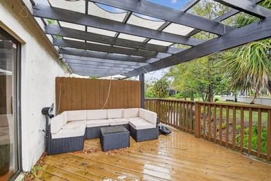 Discover this inviting 2-bedroom, 2-bath villa with 1-car garage - photo 33