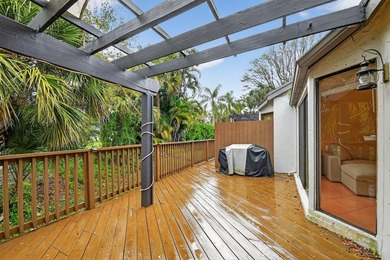 Discover this inviting 2-bedroom, 2-bath villa with 1-car garage - photo 34
