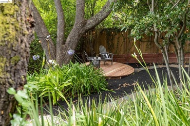 Tucked discreetly behind a gate in the heart of Montclair, this - photo 36