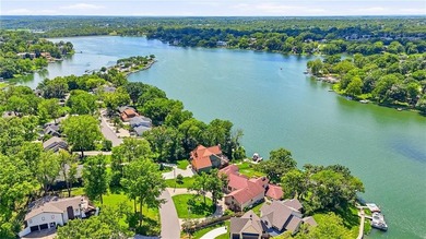 Very rare opportunity to own a stunning first-tier home on - photo 8