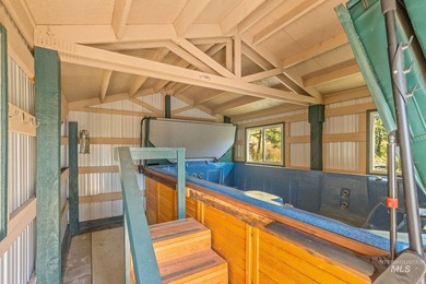 Location, location, location! This exceptional property offers - photo 48