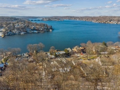 Lake Home Off Market in Mount Arlington, New Jersey