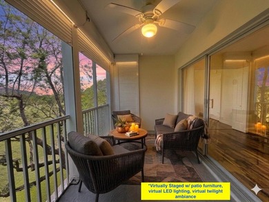 Freshly painted top-floor 2BR/2BA penthouse in a 4-story - photo 1