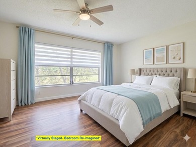 Freshly painted top-floor 2BR/2BA penthouse in a 4-story - photo 5